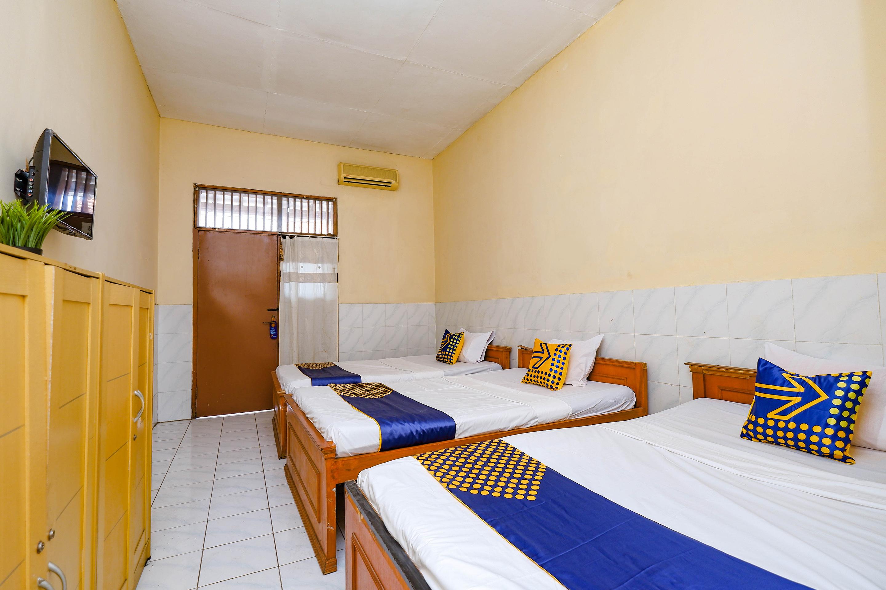 Spot On 2011 Hotel Mekar Sari Solo Dış mekan fotoğraf