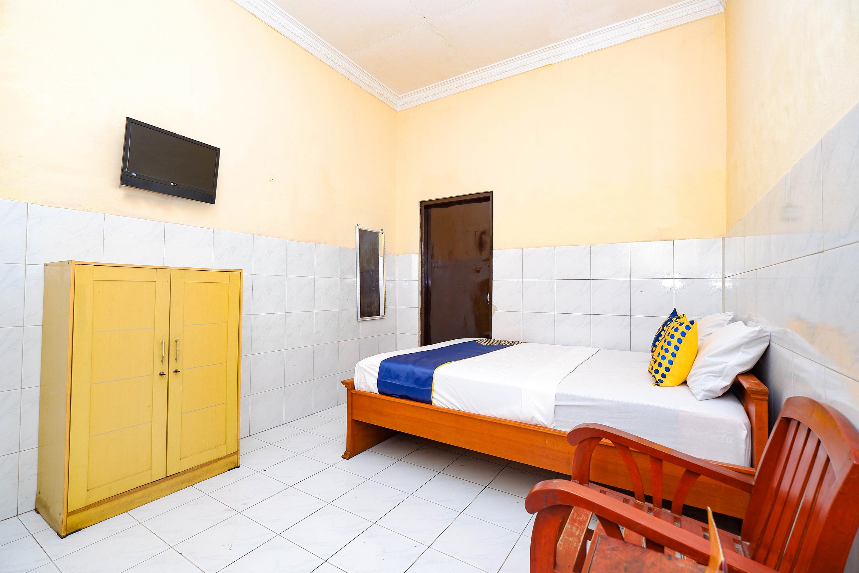 Spot On 2011 Hotel Mekar Sari Solo Dış mekan fotoğraf