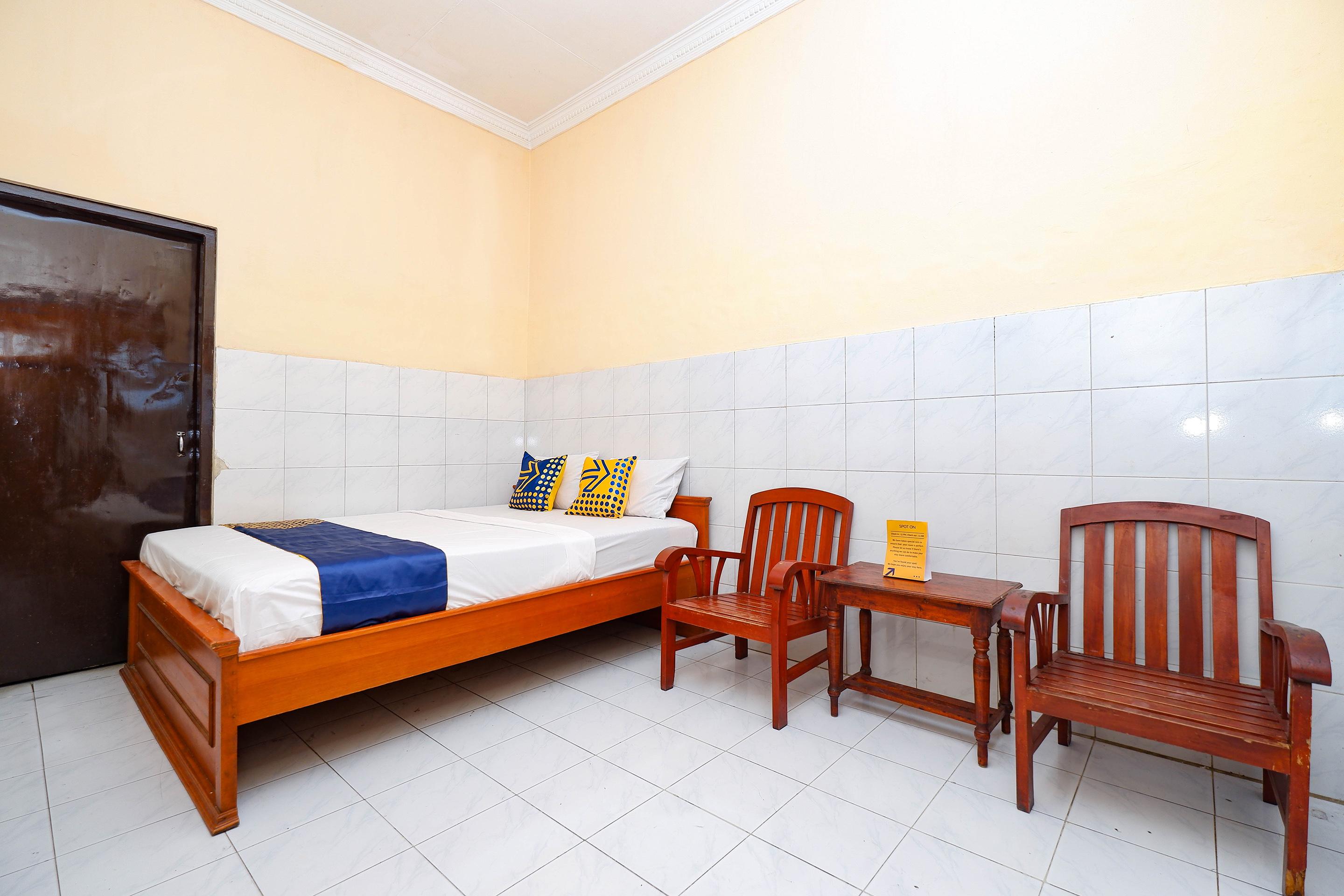 Spot On 2011 Hotel Mekar Sari Solo Dış mekan fotoğraf
